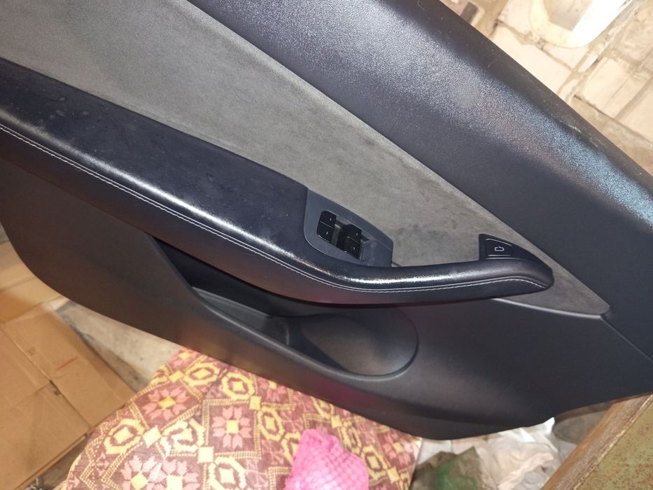 Карты дверные тесла у