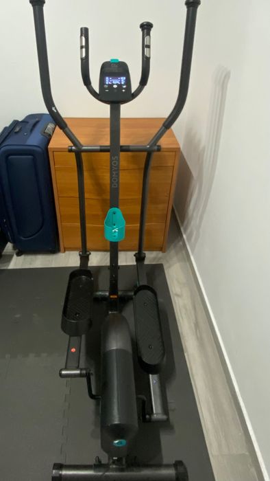 Máquina Elíptica Domyos