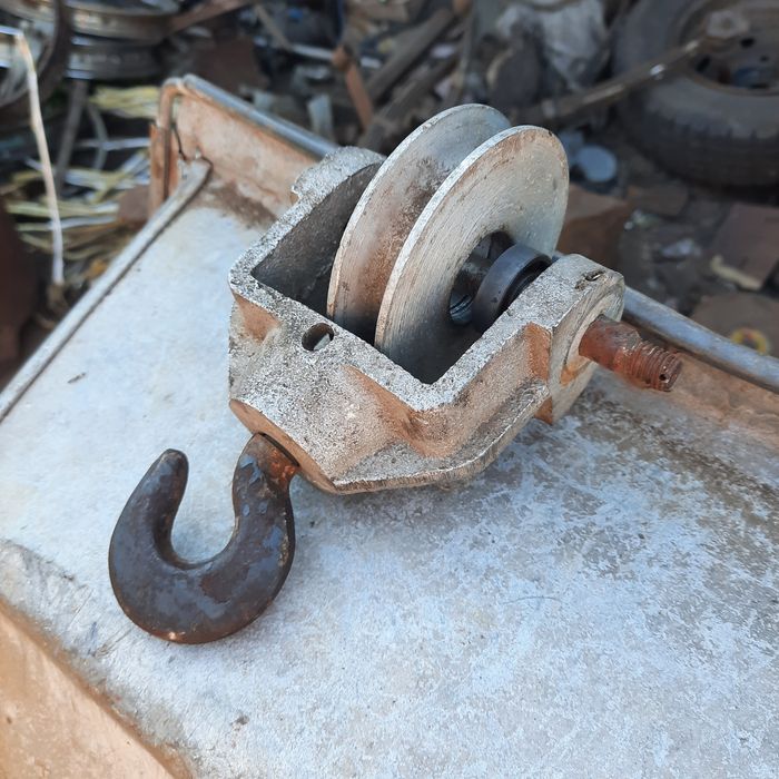 Подвеска с крюком для маленькой тальки