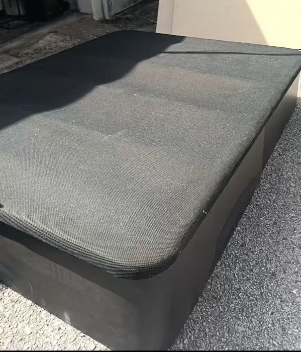 Cama de Casal Sommier c/arrumação