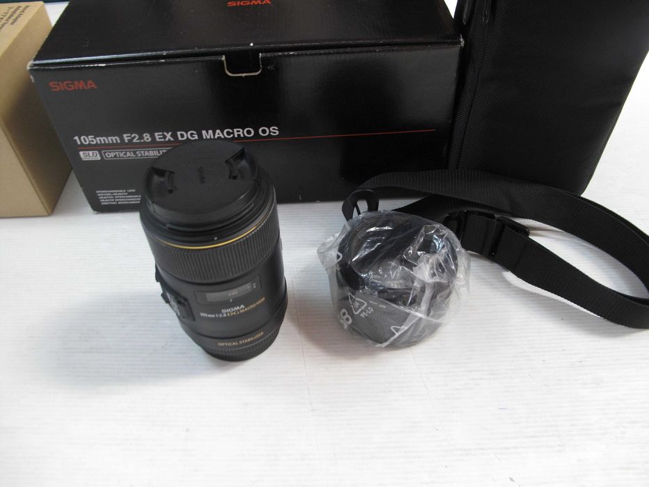 sigma 105mm 2.8 Macro para canon quanse sem uso na caixa