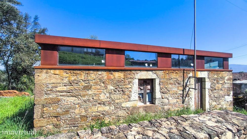 Moradia V1 em Guimarei