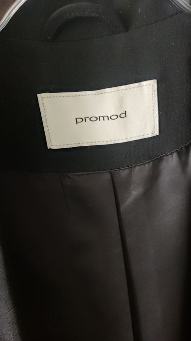 Czarna marynarka S/M