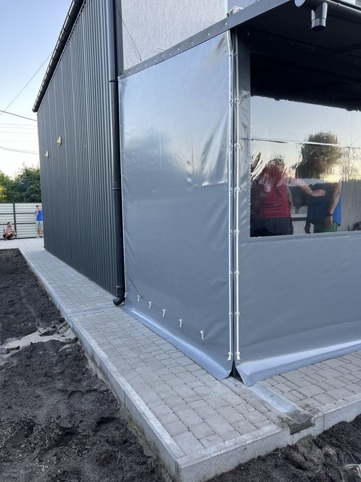 Прозорі вікна пвх для бесідки, тераси з різною окантовкою