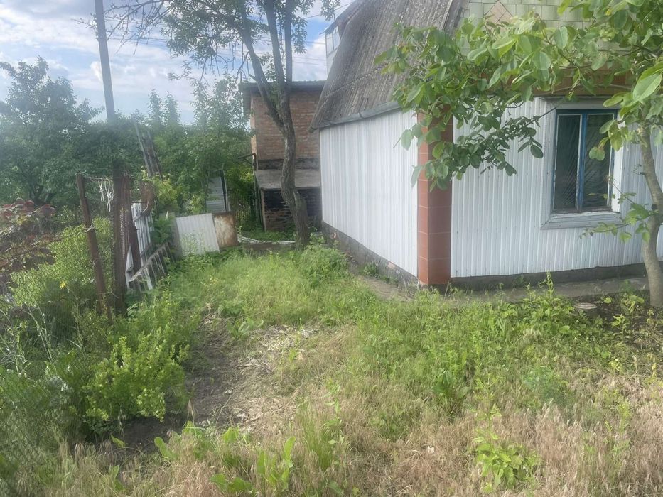 Земельна ділянка з доміком Мала Вільшанка