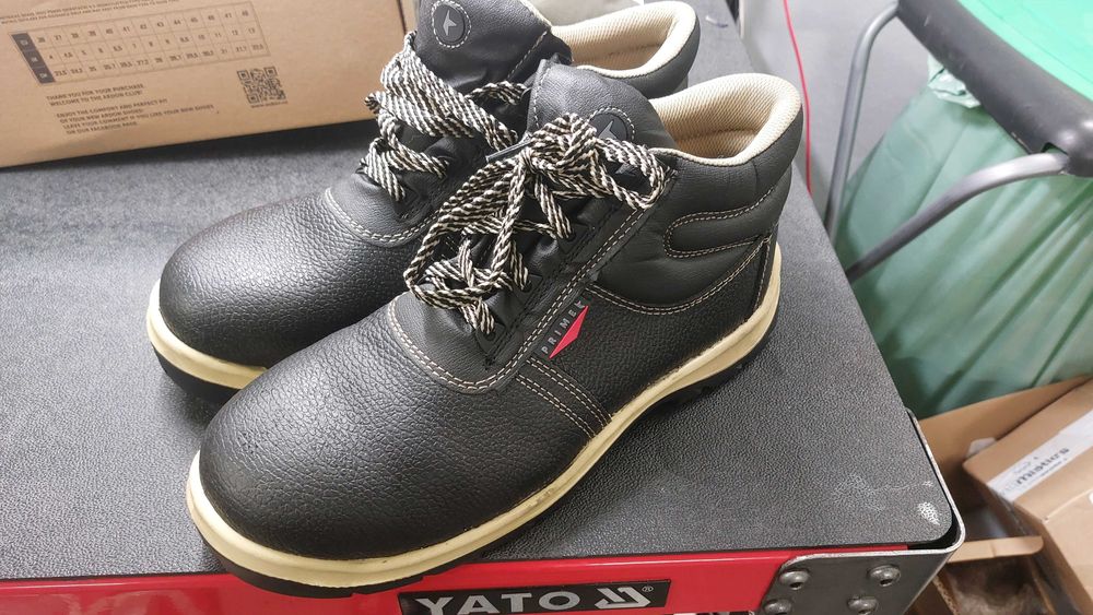 BUTY ROBOCZE PRIME HIGH S3 G1300 ARDON - TRZEWIKI ROBOCZE Z KOMPOZYTOWYM PODNOSKIEM