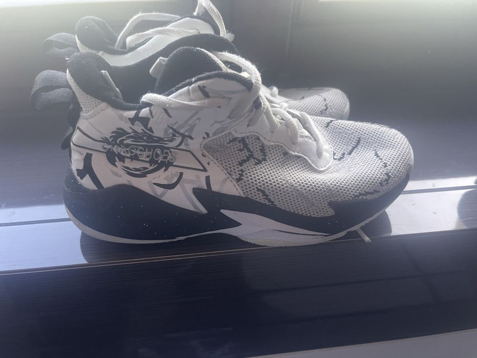 Adidasy dla chlopca r. 33