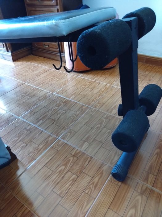 Conjunto completo musculação (banco + barras + discos em ferro) – ideal para home gym