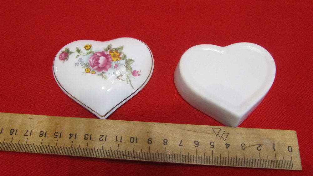 Шкатулочки фарфорові,Японія та Німеччина.