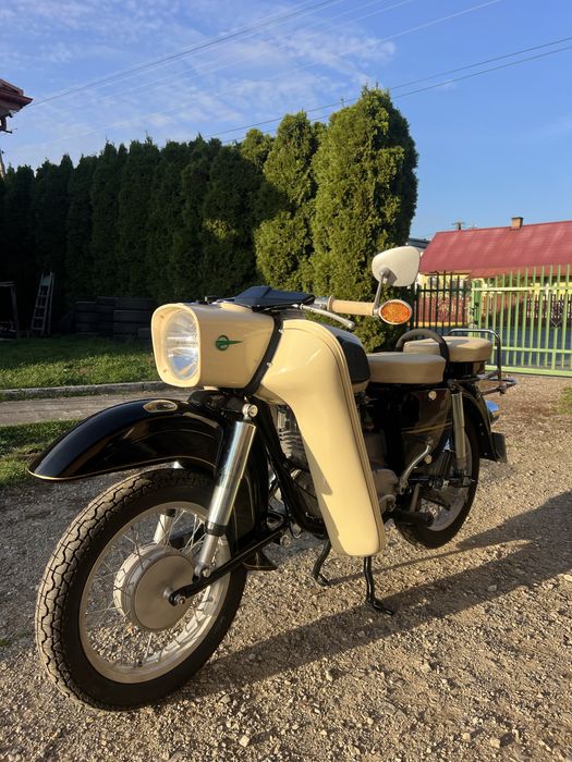 Mz