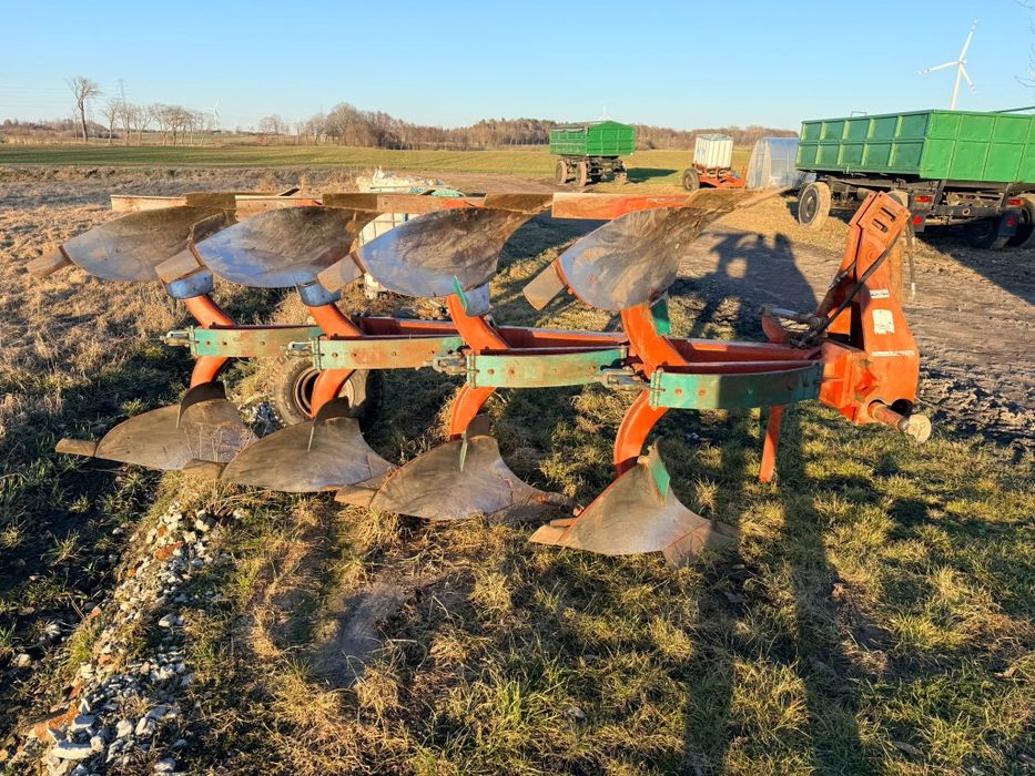 Sprzedam pług obrotowy KVERNELAND