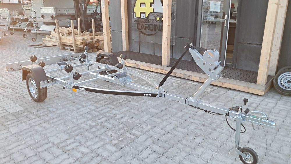 Atrelado MARTZ YACHT 500  NOVO