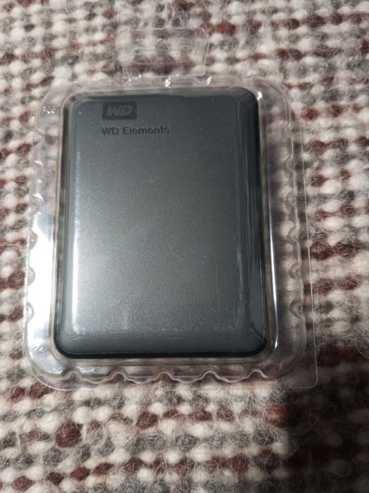 Зовнішній жорсткий диск 5TB