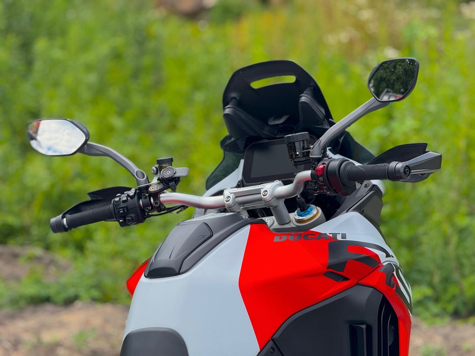 Ducati Multistrada V4 RS [2025] - Wypożyczalnia Motocykli Warszawa | Rent Motorcycle Warsaw