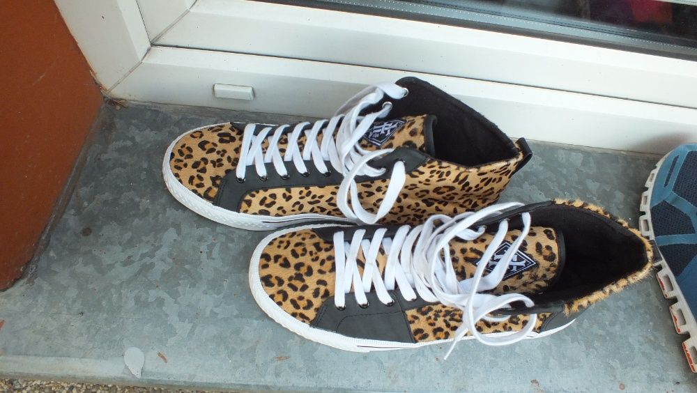 Super buty sportowe wysokie skóra Duane Peters roz 44