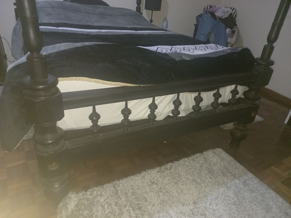 Cama casal madeira