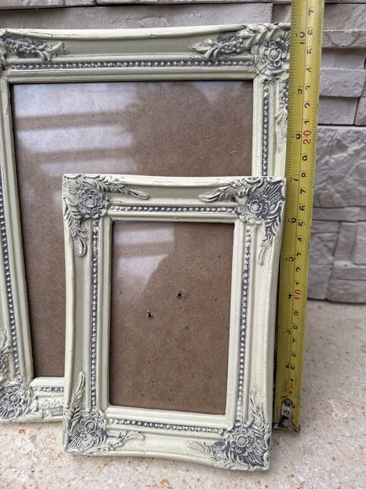 Dwie ramki drewniane Vintage ramka dtewniana rzeźbiona za szklem