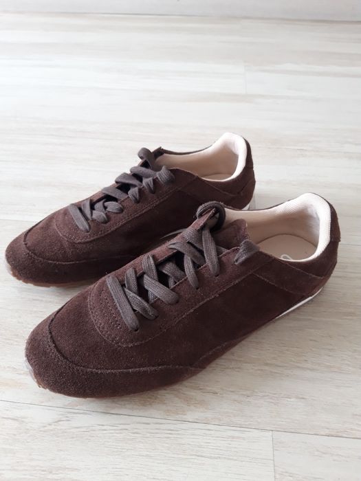 Tênis castanhos da Parfois