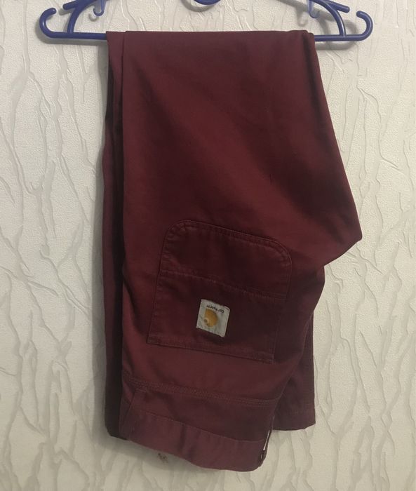 штаны carhartt на месте