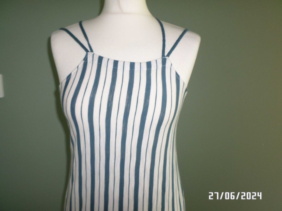 śliczna letnia sukienka-John Lewis-S-36-158cm