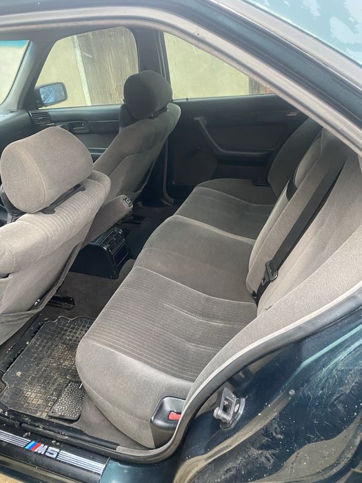 Продам bmw e34 1995г рестовая