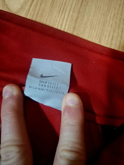 Продам кофту Nike