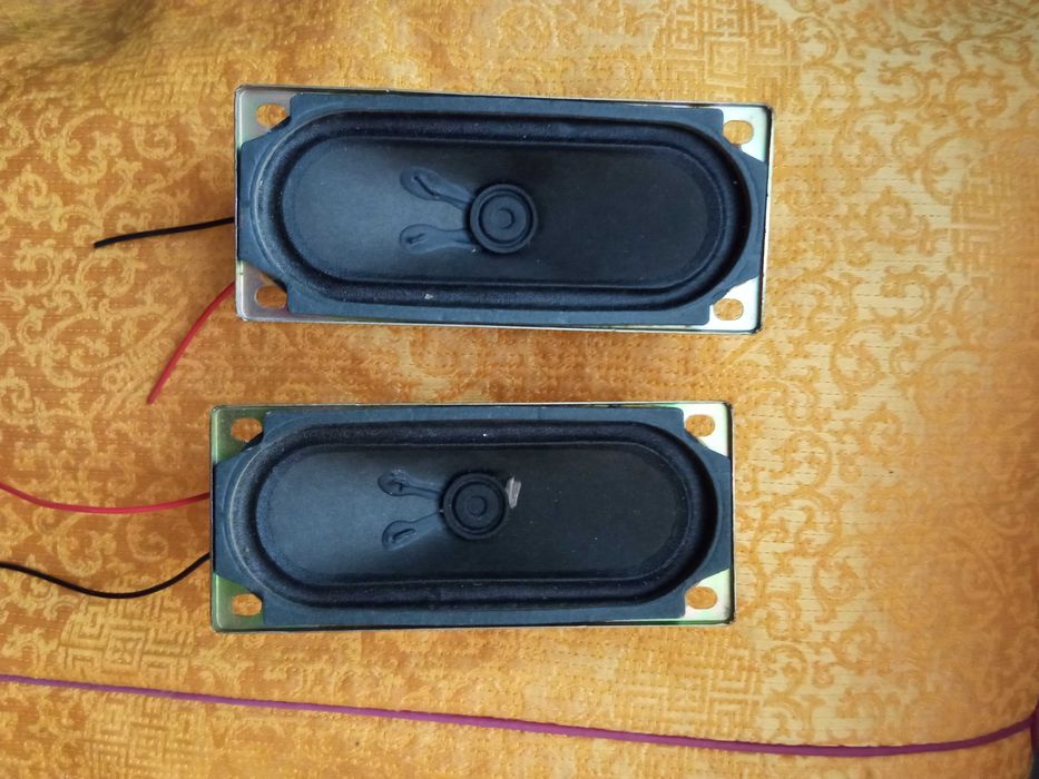 два динамика б/цена за пару