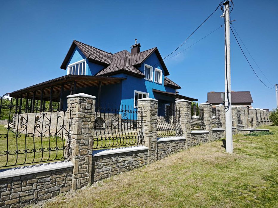 Продам сучасний будинок в с. Мукша Китайгородська. Власник