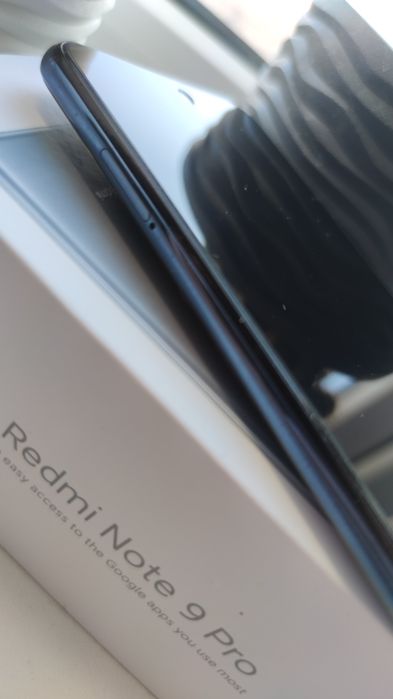 смартфон Redmi Note 9 Pro
