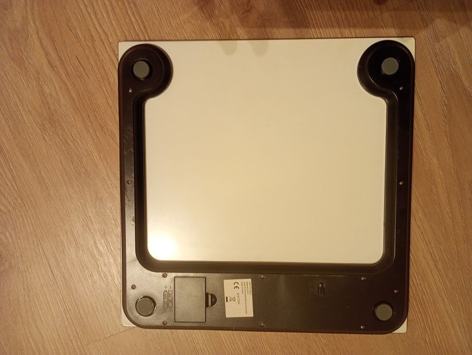 Waga łazienkowa Avon F33710