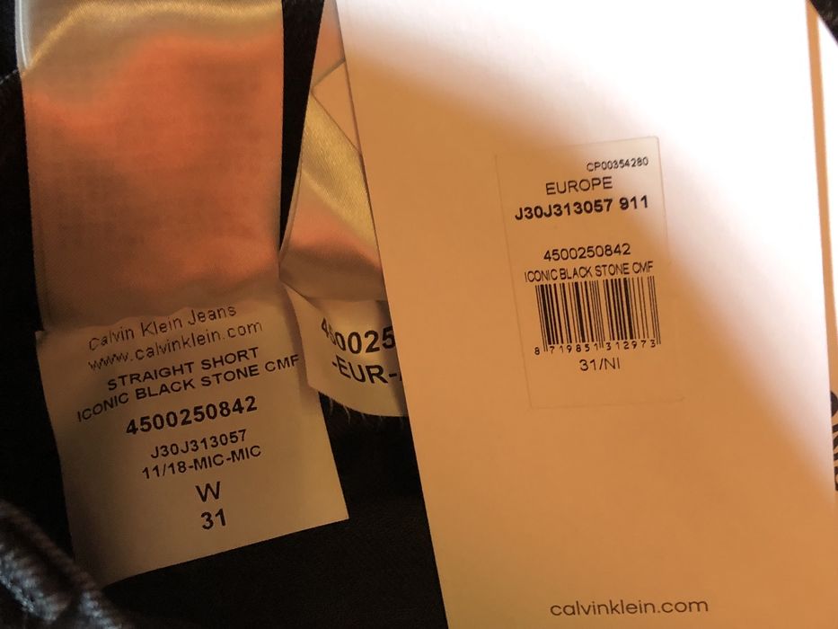 Calções Calvin Klein , w31