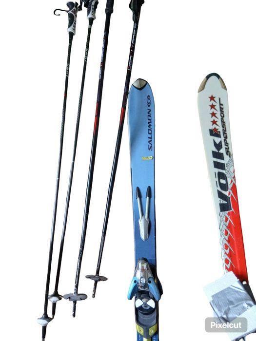 Ролики,хокейные клюшки Bauer и необходимое для хокея,лыжи