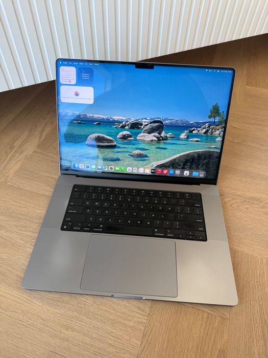 MacBook Pro 16” 16/512 GB M1 Pro SPACE GRAY w PERFEKCYJNYM stanie!