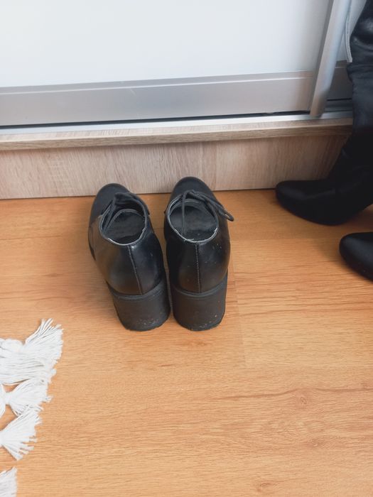 Шкіряне якісне взуття осінні  ботинки сапоги чоботи