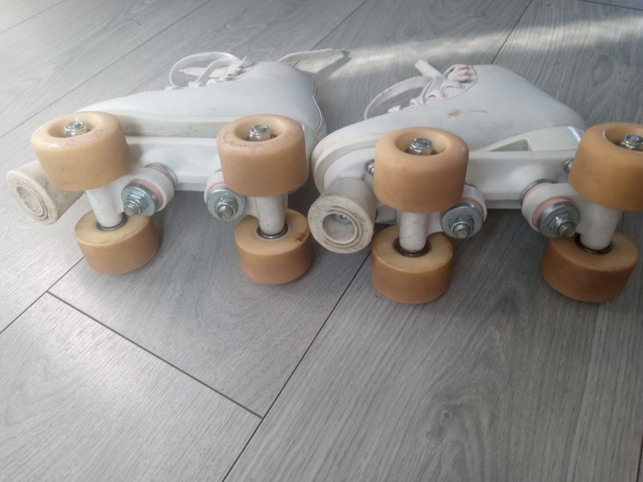 Wrotki figurowe r.32 Oxelo