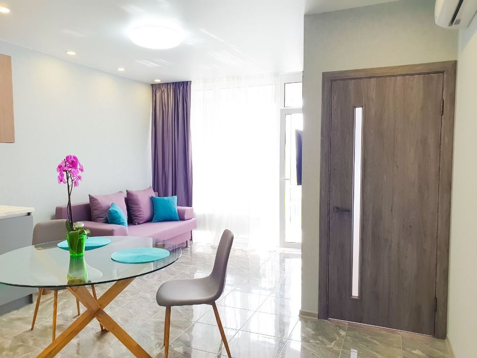 ДОМ НА ГЕНЕРАТОРЕ. ЖК Севен, Днепропетровская набережная 18А, Осокорки