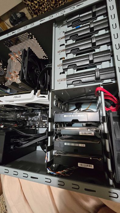 Процессор Ryzen 7 3700X Мат. плата Gigabyte X570 Gaming X Олад!