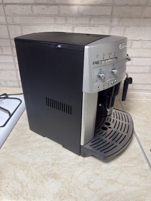 Кавомашина Delonghi Magnifica ECO ESAM3200.S