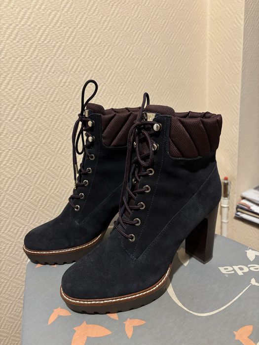 Buty damskie na obcasie botki tommy hilfiger 41