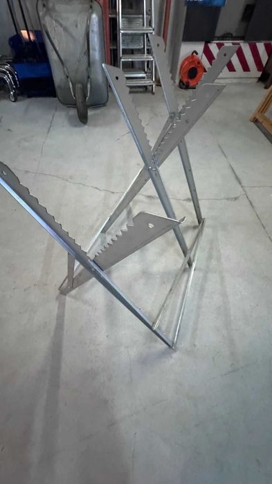 Cavalete para corte de madeira