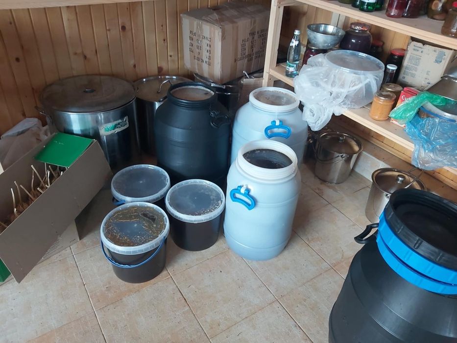 Мед гірський різно травя