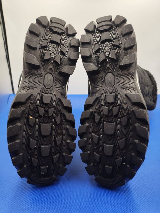 Чоботи утеплені Trespass - 38 розмір. Waterproof