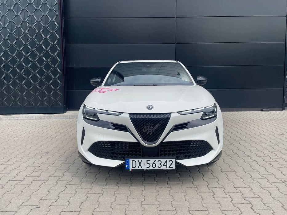 Alfa Romeo Junior Alfa Romeo Junior Ibrida MHEV 1.2 145KM