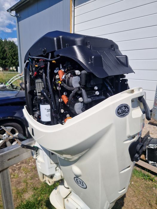 Evinrude 150  e-tec silnik zaburtowy