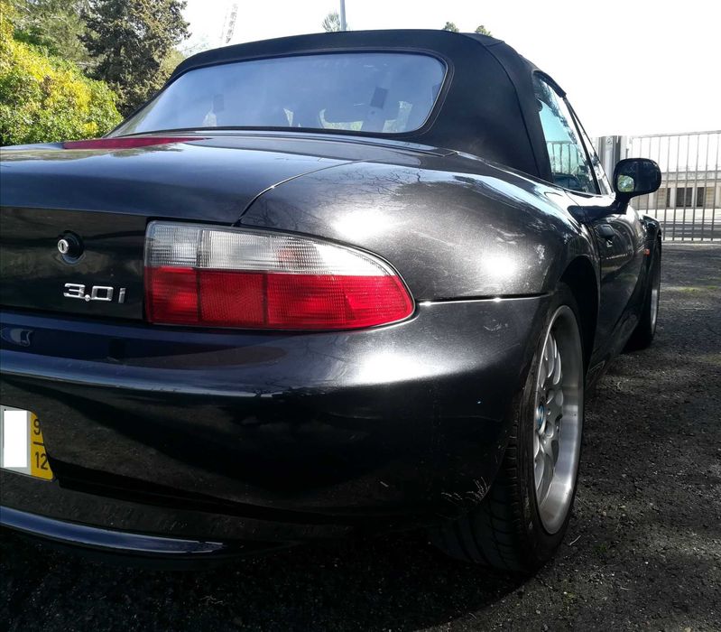BMW Z3 Roadster 6 cilindros com Pack M