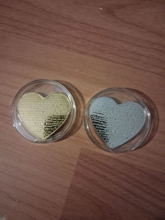 Подарункова монета.