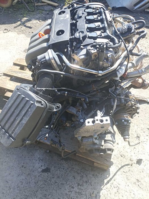 Двигун мотор AXW 2.0 FSI 16V 150HP 110kW