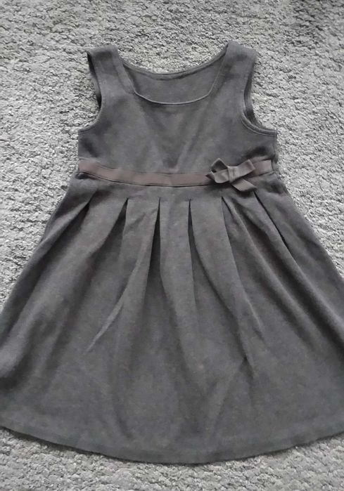 Sukienka grafitowa bez rękawów 110