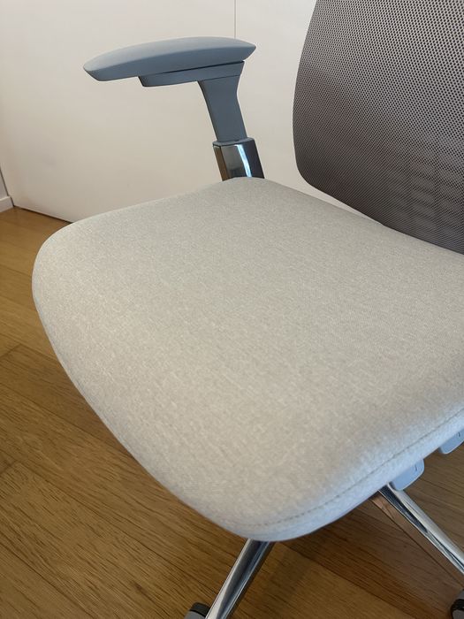 Cadeira Ergonómica marca Haworth