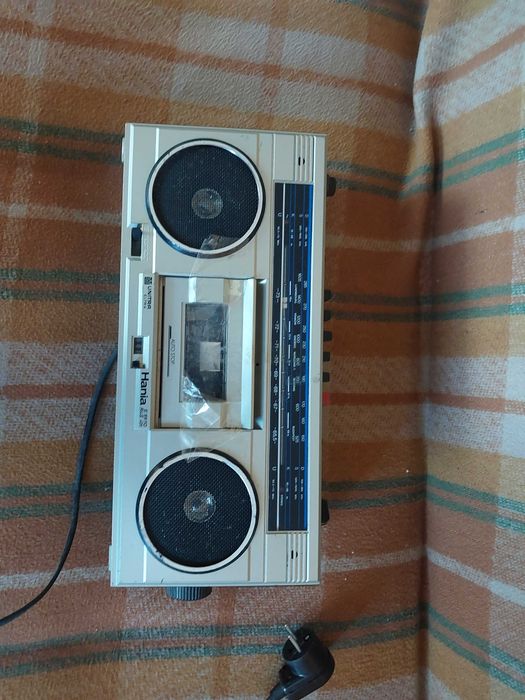 Radiomagnetofon HANIA RMS 401